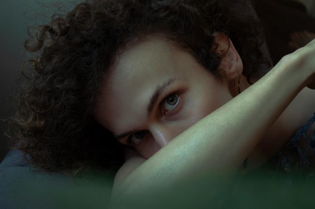 Presentación «El crecimiento de los deseos transgénero y el equilibrio psicoanalítico entre diversidad y uniformidad»